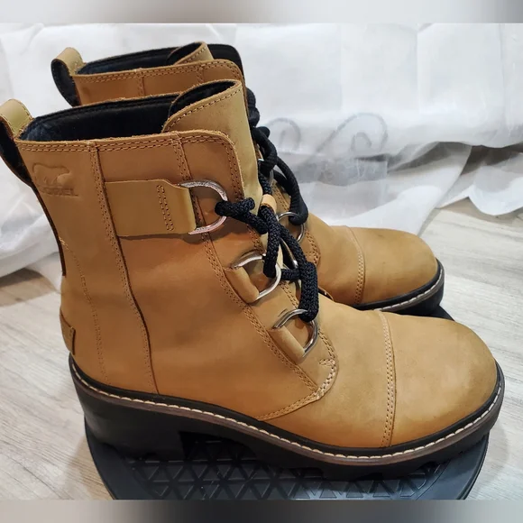 Sorel Women's Joan Now Camel Waterproof Leather Combat Boots Style WOMEN SIZE 10 - Picture 2 of 14